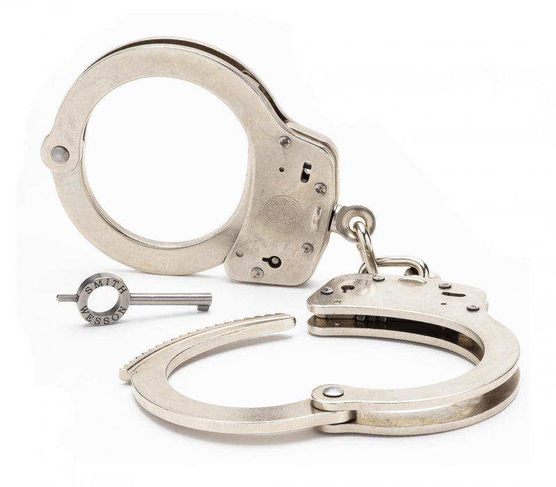 S&W M100-1 Chain Handcuffs (Nickel) 350103
