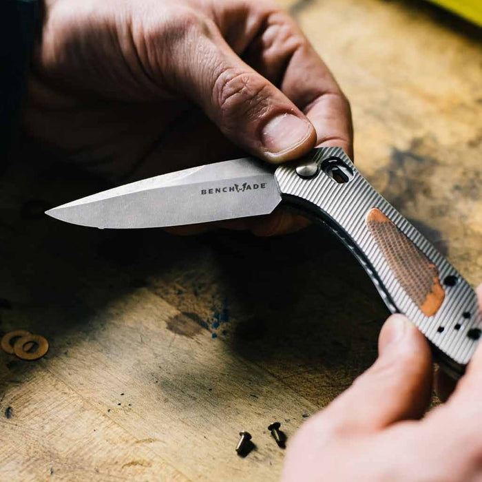 What Are Fixed Blade Knives and How Do They Differ From Other Types of Knives?