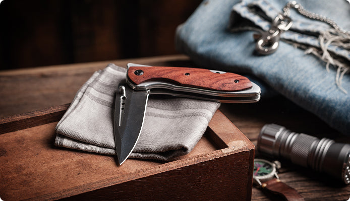 Folding Pocket Knives