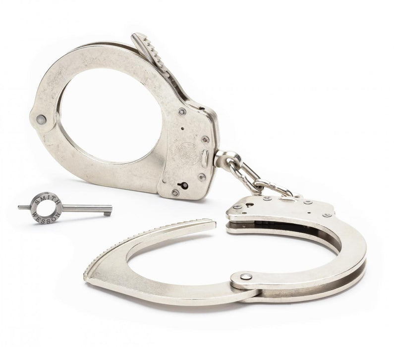 S&W M1-1 Universal Chain Handcuffs 350132